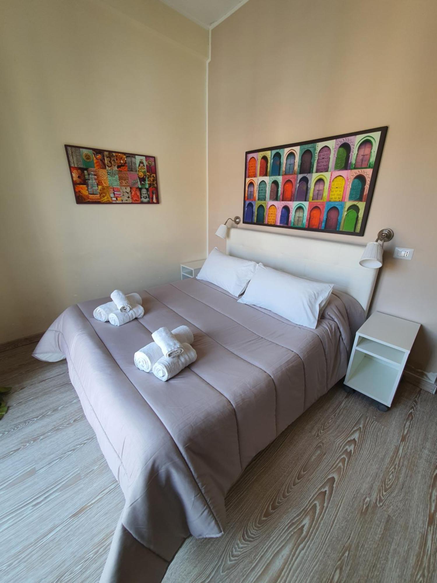 4Rooms Guest House Free Wi-Fi Salerno Ngoại thất bức ảnh